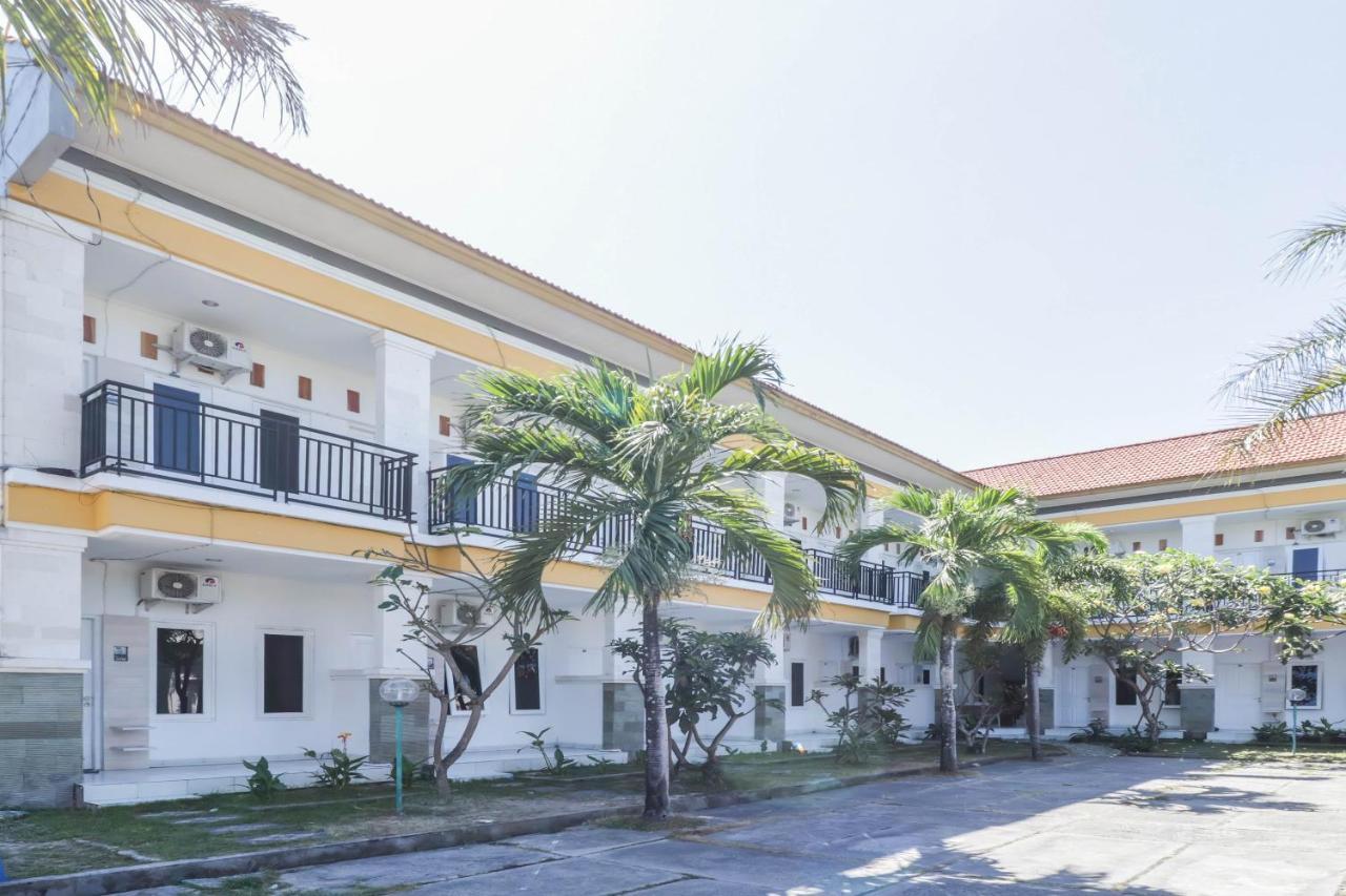 Oyo 1486 Tantular Residence Denpasar  Luaran gambar