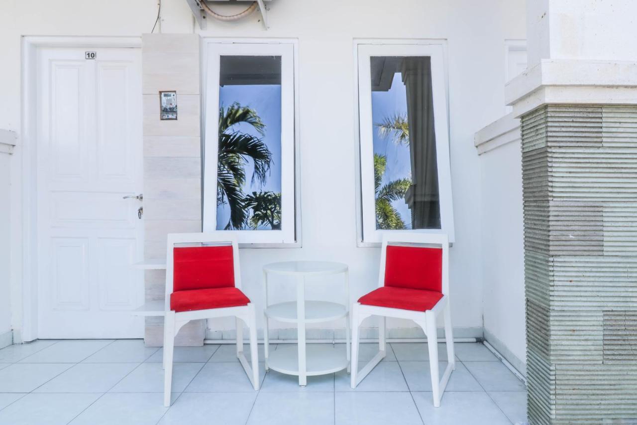 Oyo 1486 Tantular Residence Denpasar  Luaran gambar
